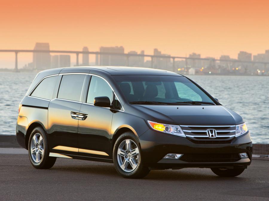  Honda Odyssey 2010 года  (US) (фото 6 из 12)